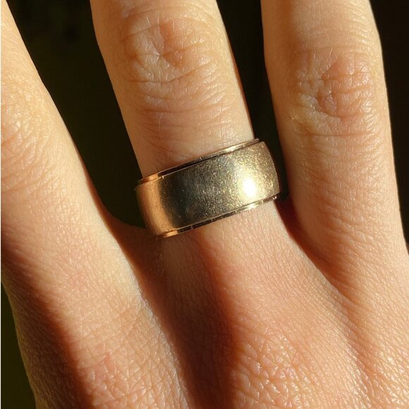 Vintage 14K Solid Yellow Gold Cigar Band Wedding Ring, 8.2 grams, size 5.5 - Picture 5 of 7